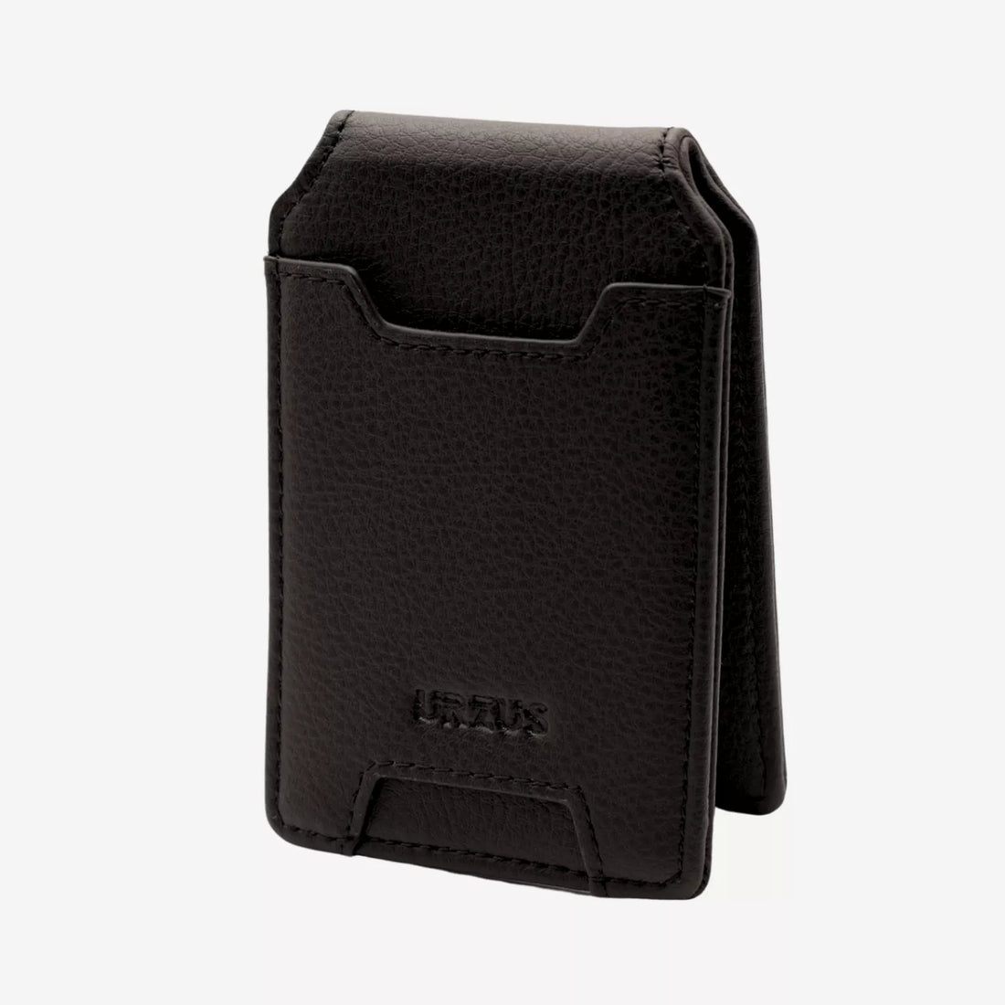 Tarjetero Magnético Anticlonación en cuero Black US100 con MagSafe, vista con celular — ideal para organizar tarjetas, de Urzus
